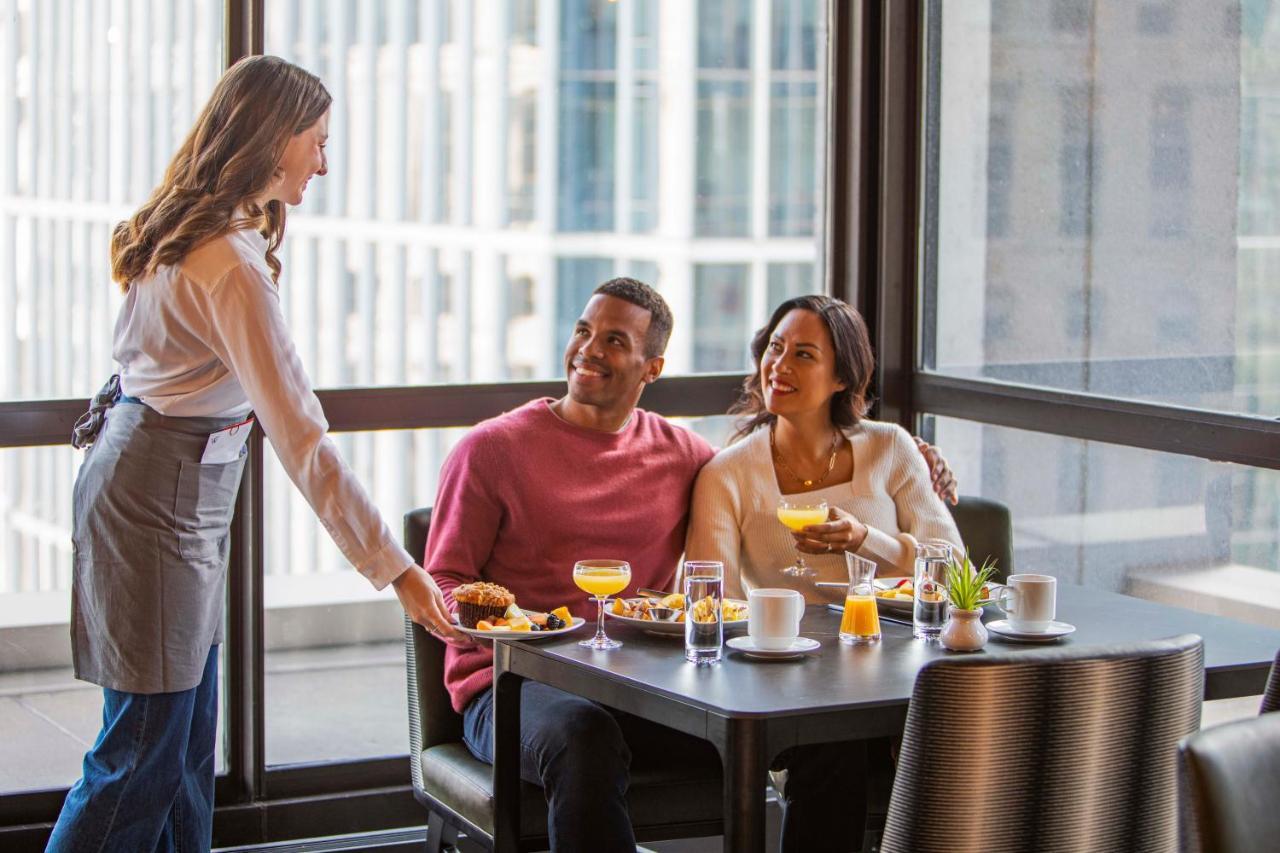 Holiday Inn - Chicago Dwtn - The Mart By Ihg Екстериор снимка